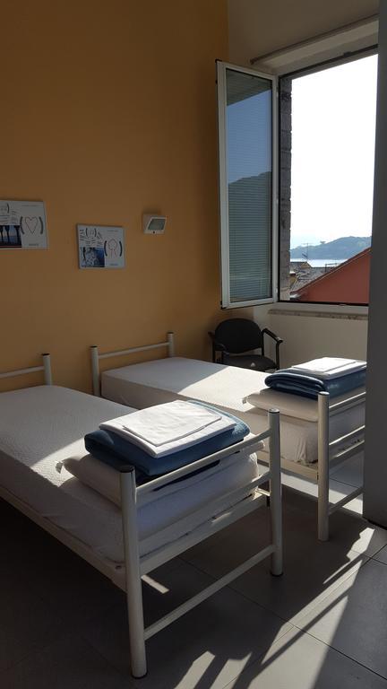 Ostello Porto Venere Exteriér fotografie