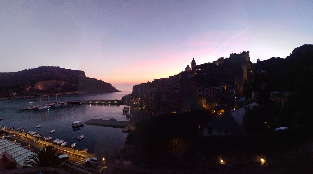 Ostello Porto Venere Exteriér fotografie